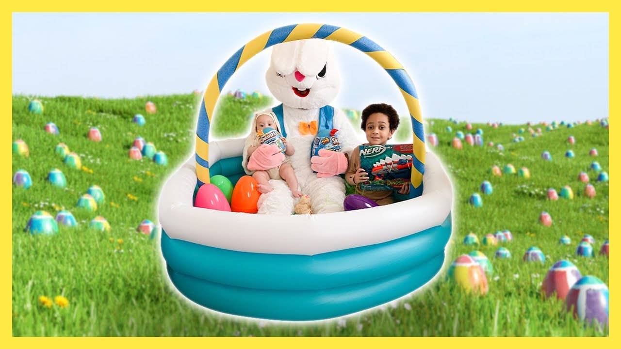 World's Biggest Easter Basket!!! GIANT Easter Special Surprise Toys with Real Life Easter Bunny