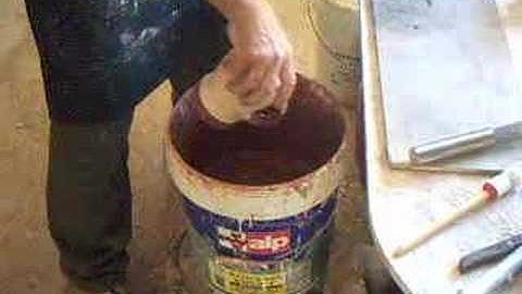 SIMON LEACH - Glazing a beer mug - www.simonleachpottery.com