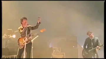 Arctic Monkeys - I Ain't Quite Where I Think I Am New Song (Live Debut)
