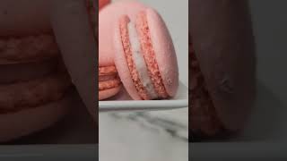 Десерт МАКАРОНС. Солодка випічка. Macarons