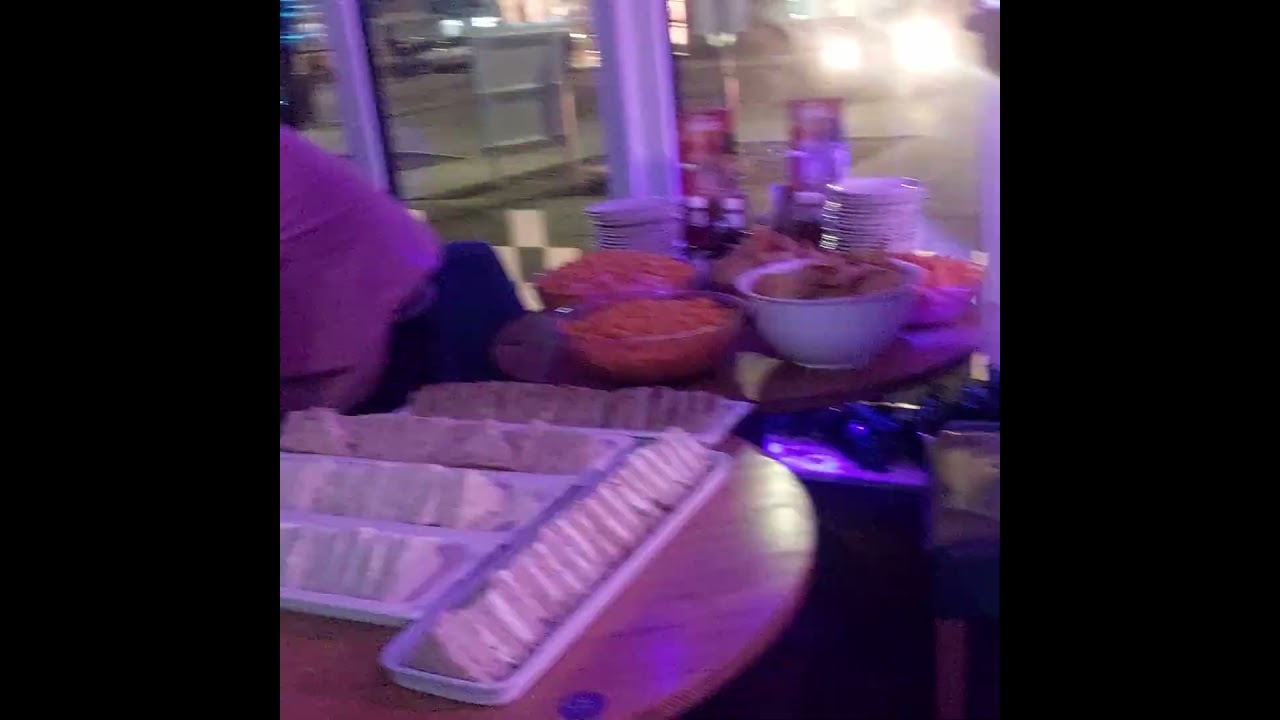 PREMIER INN FREE BUFFET AND A GLASS OF CHAMPAGNE FOR NEW YEAR EVE 🇬🇧✨️🎈🎉