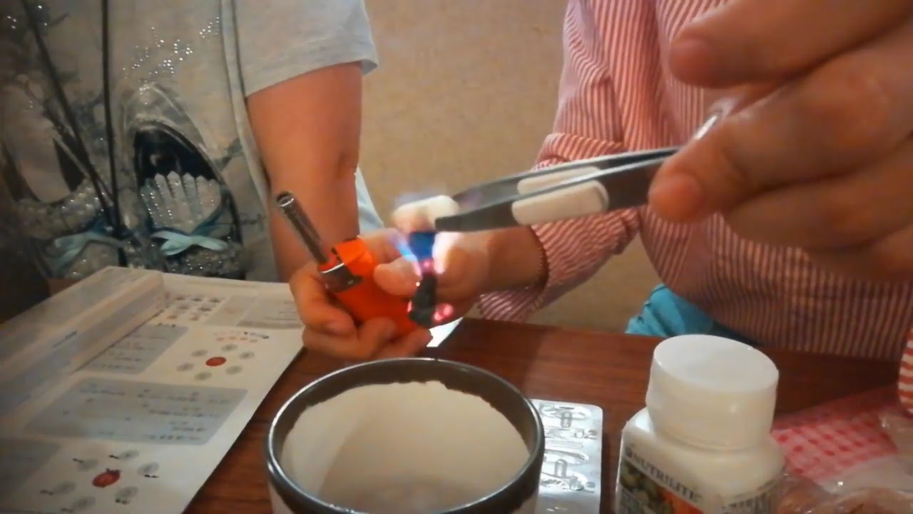 비타민C 화상검사. 당신의 몸을 돕거나 다치게 하고 있습니까? Vitamin C burn test. Are you helping