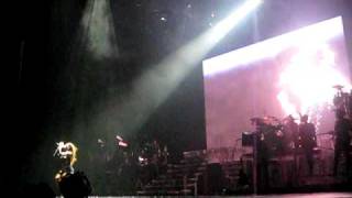 Beyonce Performs Tribute To Michael Jackson In Toronto