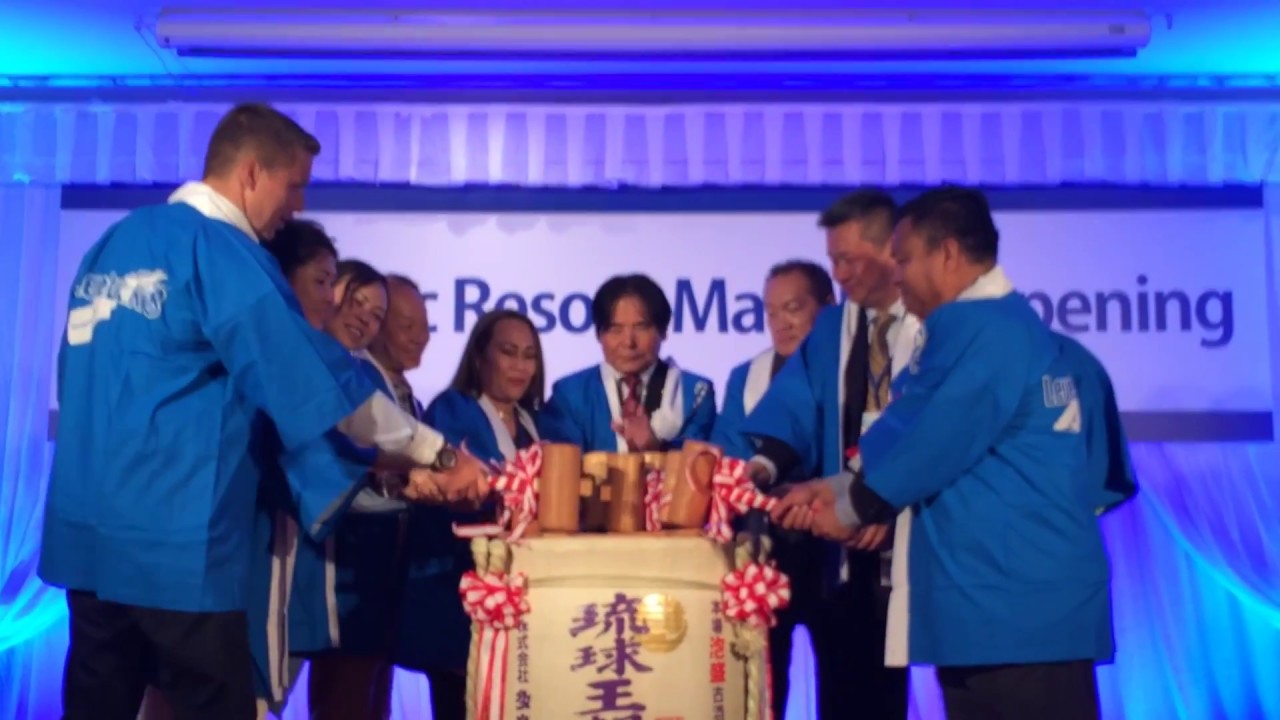 The Opening Sake Cask Momets