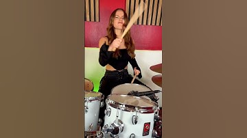 The BEST song 🔥 #finalcountdown #drummer #femaledrummer #drumcover #drummergirl