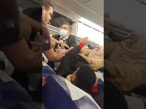 ARAP PASSENGERS ARGUING ON PLANE FOR A SEAT (ISTANBUL/TUNIS)