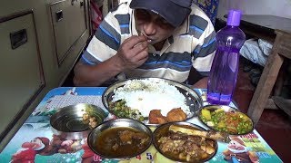 Mutton Leg Curry - Fish Fry - Peas Potato - Vegetable with Rice | Eating Show Of Indian Food