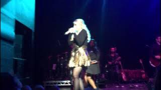 Meghan Trainor 3AM (Live)