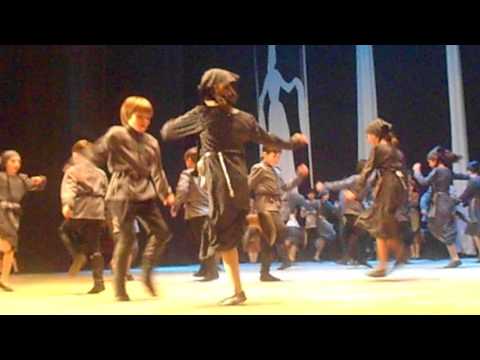 \"ანსამბლი ჰერეთი \" რაჭული (ცეკვავს მარი)