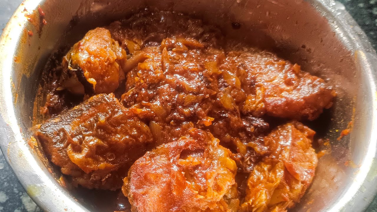 পাতা বোয়াল মাছের ঝাল । In The Kitchen 