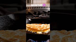 The VIRAL 3-Minute Pizza Quesadilla Hack! 🤯🍕 #pizzaquesadilla #shorts  #midnightcravings #foodhacks