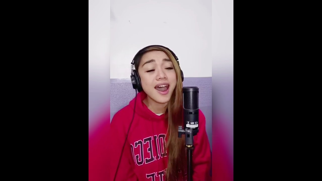 WIND BENEATH MY WINGS By Bette Midler live cover by Ingrid Payaket