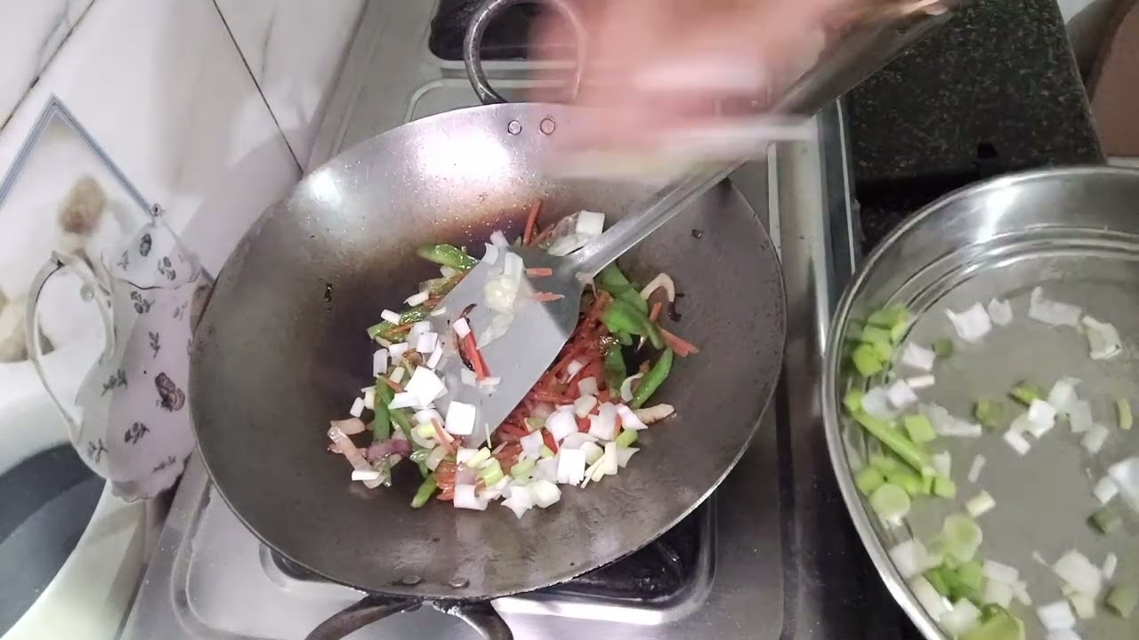 Bache huye aata se banaye healthy nasta #cooking with varsha #healthy nasta # nasta#food 