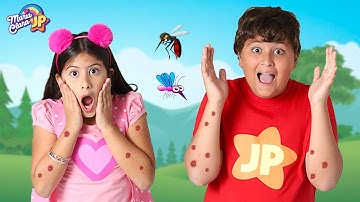Maria Clara and JP fight against the evil mosquitoes!