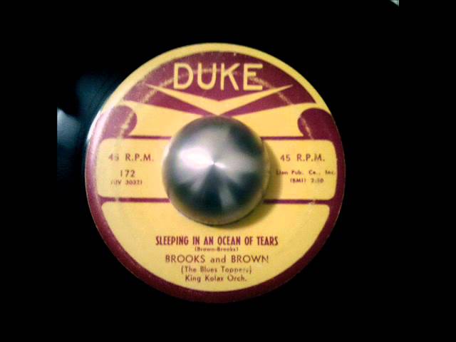 Ver Brooks and Brown- Sleeping in an Ocean of Tears- Duke no YouTube