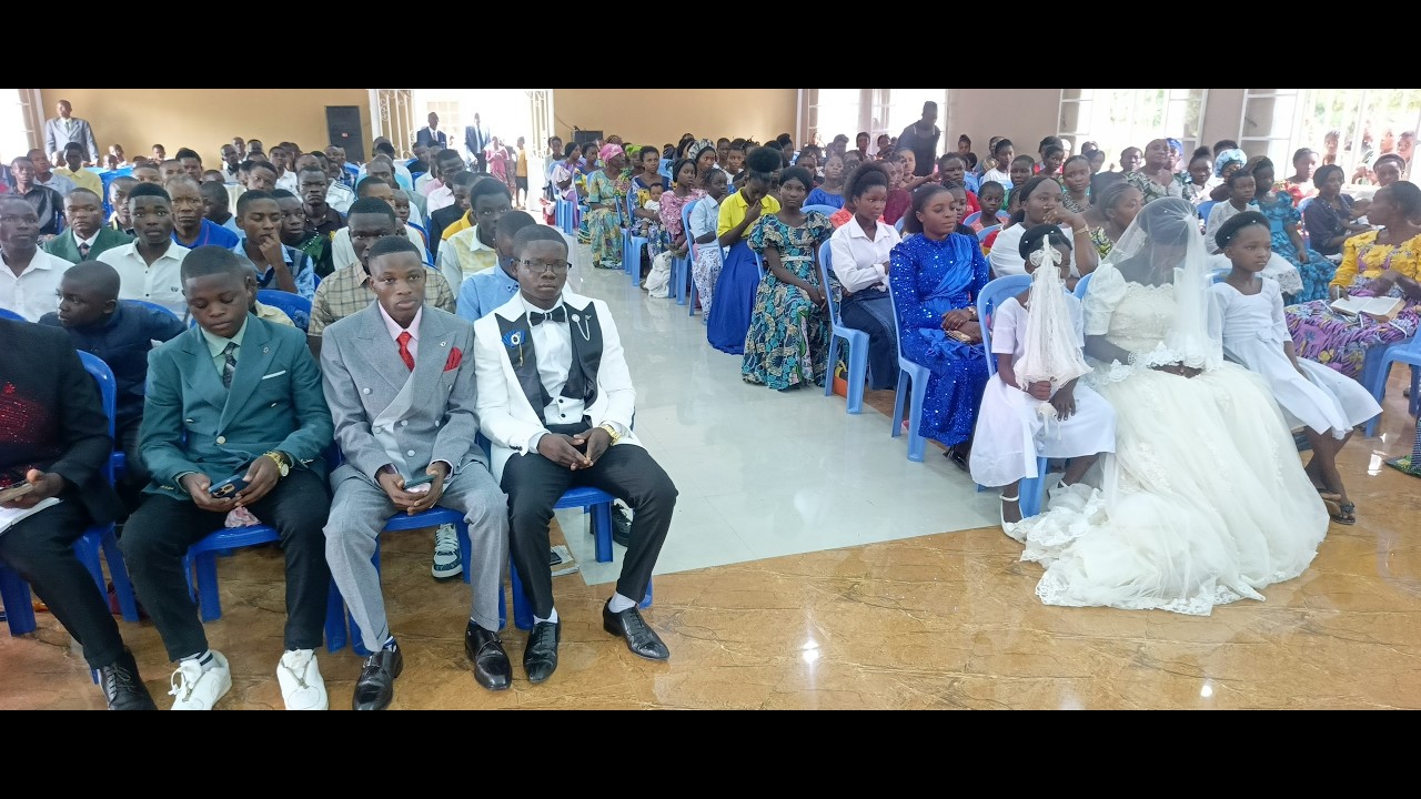 LA CEREMONIE DE MARIAGE