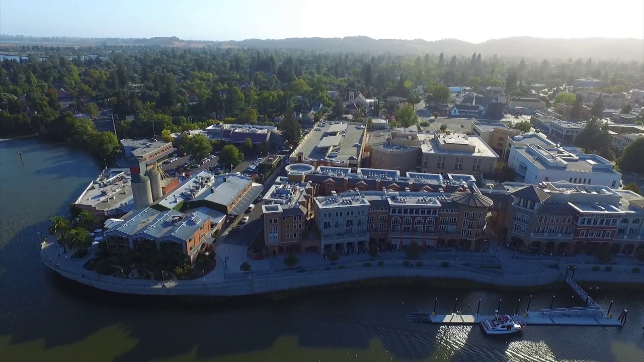 train station traduccion Napa Downtown & Train Station - Drone Aerial View - DJI Phantom 3 Advanced