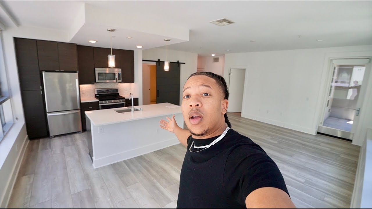 Luxury Penthouse Shopping in Los Angeles | Dream Apartment Tour