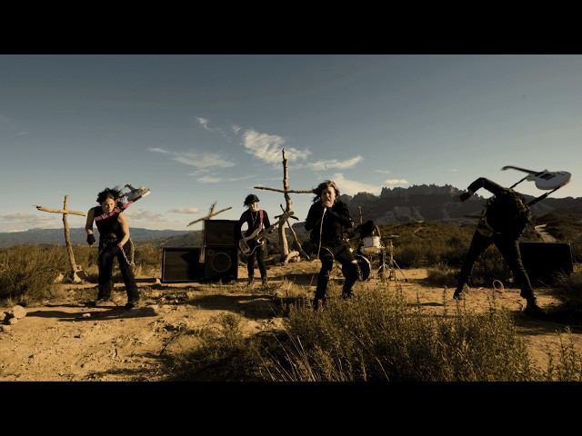 Hopes Die Last - The Wolfpack (OFFICIAL VIDEO) - YouTube