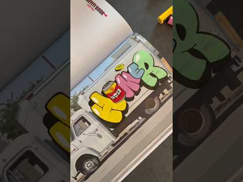 Este es mejor libro para bocetear graffiti book #graffiti @Sim0ndee