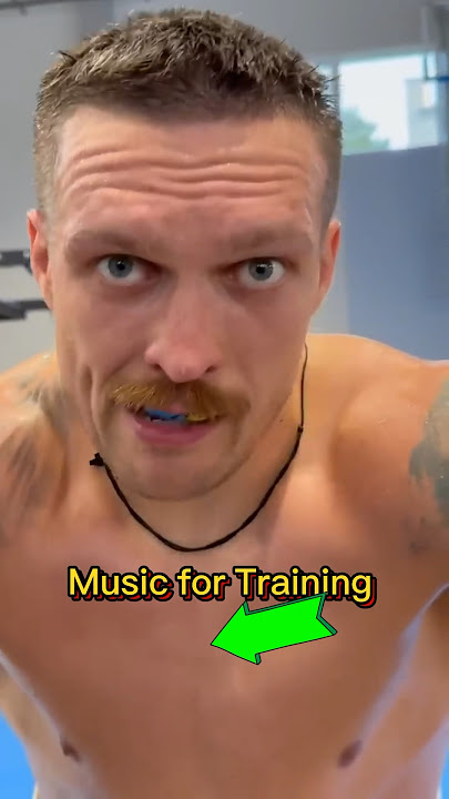 Usyk Dance in preparation for fight with Fury #fighter #boxing #usyk #usykfury #tataki #boxer #dance