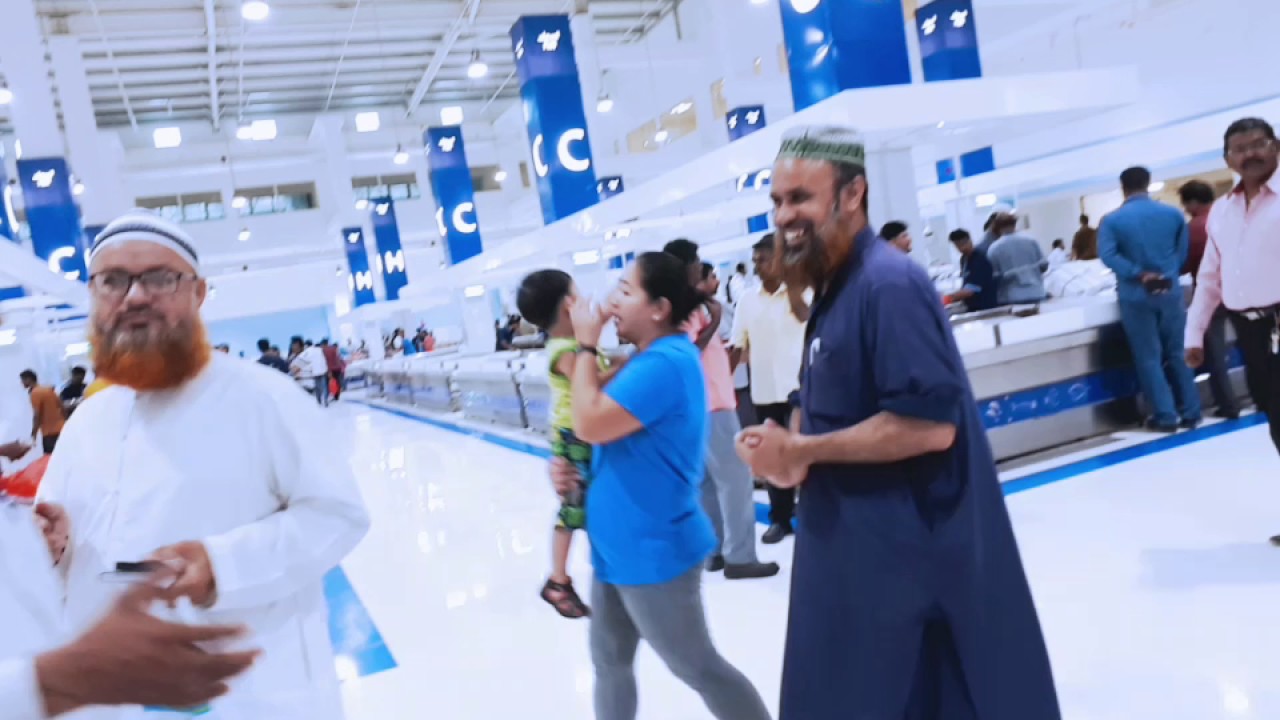 New fish market in Dubai visitors YouTube