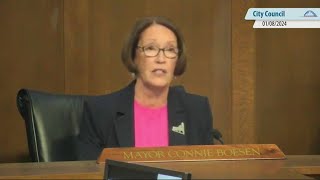 Connie Boesen sworn in as Des Moines' first female mayor
