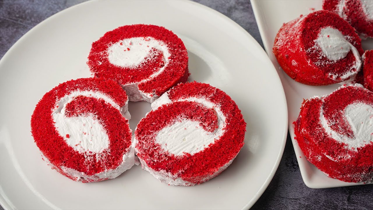 15 Min Red Velvet Swiss Roll in Fry Pan | Super Spongy Red Velvet Roll Cake Without Oven | Yummy