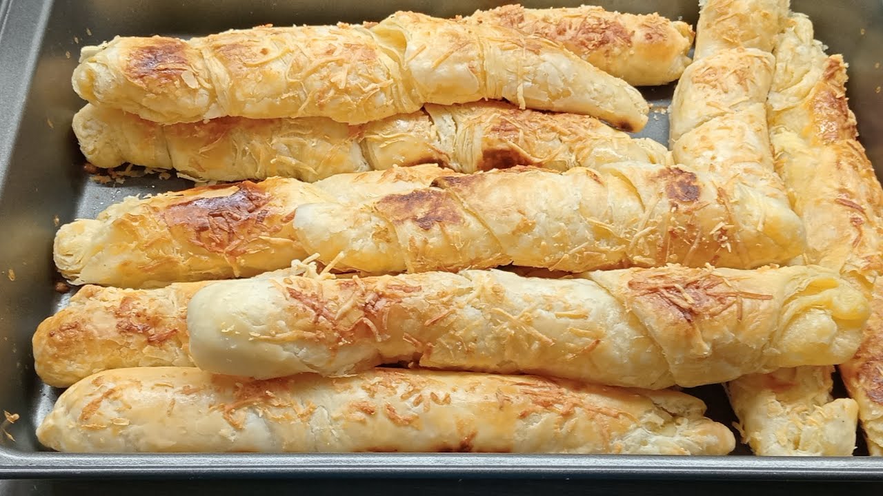 DELICIOSOS PALITOS DE QUESO HOJALDRADOS. FACIL Y RAPIDOS DE HACER