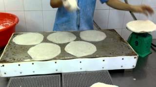 Cách làm bánh tráng bột mì