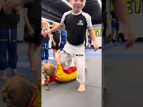 Caught between rounds