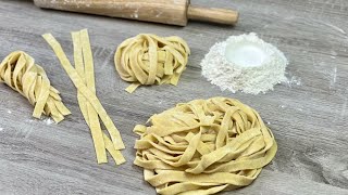 HERE'S HOW TO MAKE FRESH HOMEMADE PASTA WITHOUT A MACHINE  WITH SUBTITLES