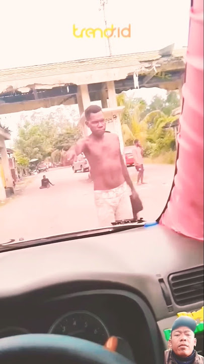 VIRAL NGERIIIII PR3M4N DI BUAT KENCING DI C3LANA