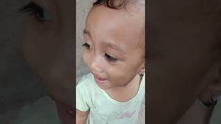 Bakal besar jadi penyanyi ni 😆🎤 Bawain Lagu daerah AI BENGA BENGA OLHA ( KAKAK ILNA )