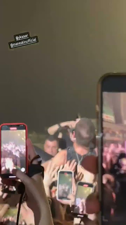 Damiano David live ‘BLA BLA BLA’ at Nelson Mandela Forum.🌙 #damianodavid #blablabla #florence