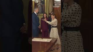 Los Reyes y la Princesa de Asturias visitan el palacio del Gobierno de Navarra