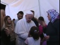 "He querido estar hoy con ustedes. Quiero decirles que no están solos": Papa Francisco en Lesbos