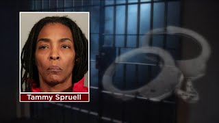 Jacksonville woman charged with murder after police discover body of her 76-year-old mother, JSO...