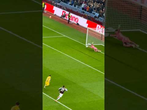 Aston Villa Vs Maccabi Tel Aviv - Donyell Malen makes it 2