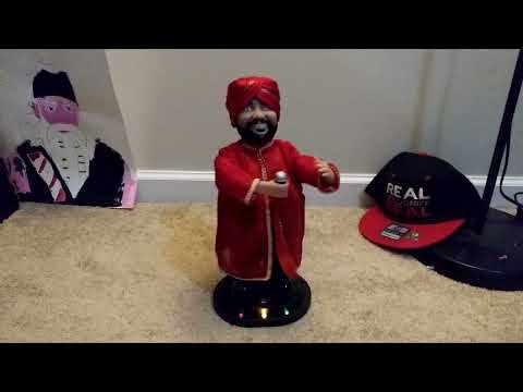 Bhangra Dancer w Microphone - YouTube