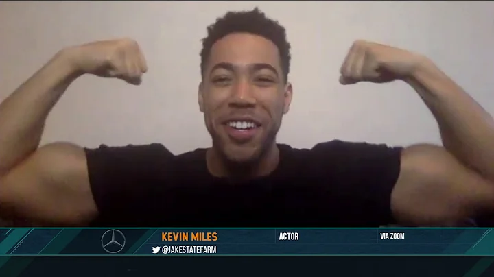 Kevin Miles aka "Jake from State Farm" flexes off ...