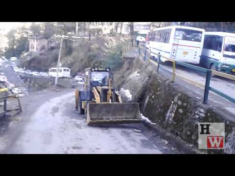 MC Shimla's JCB machine causing daily traffic jams at Khalini