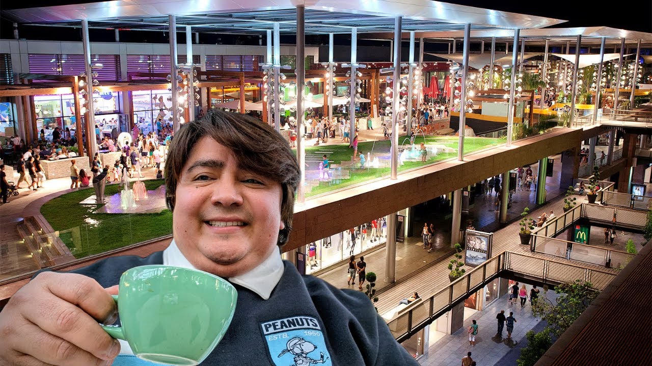 EL MEJOR CENTRO COMERCIAL DE BARCELONA LA MAQUINISTA / PISTA DE HIELO Y PARQUE DE ATRACCIONES