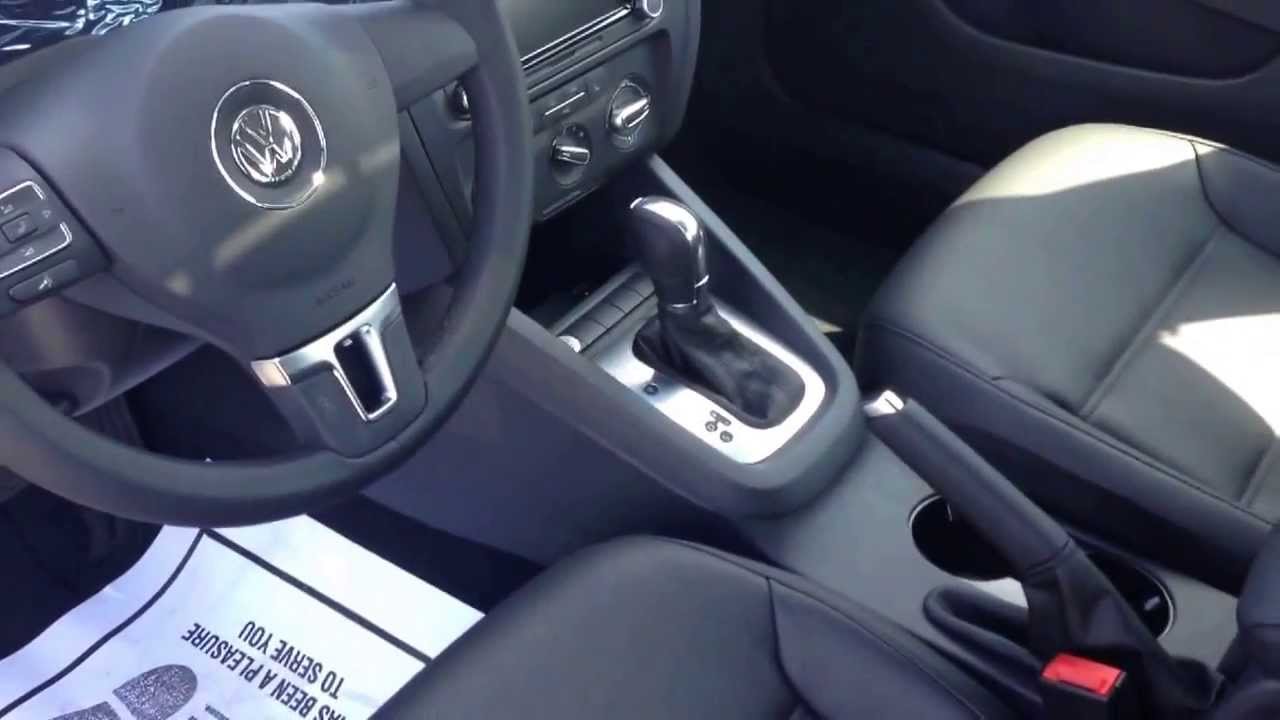 2014 Volkswagen Jetta Se with connectivity and sunroof. YouTube