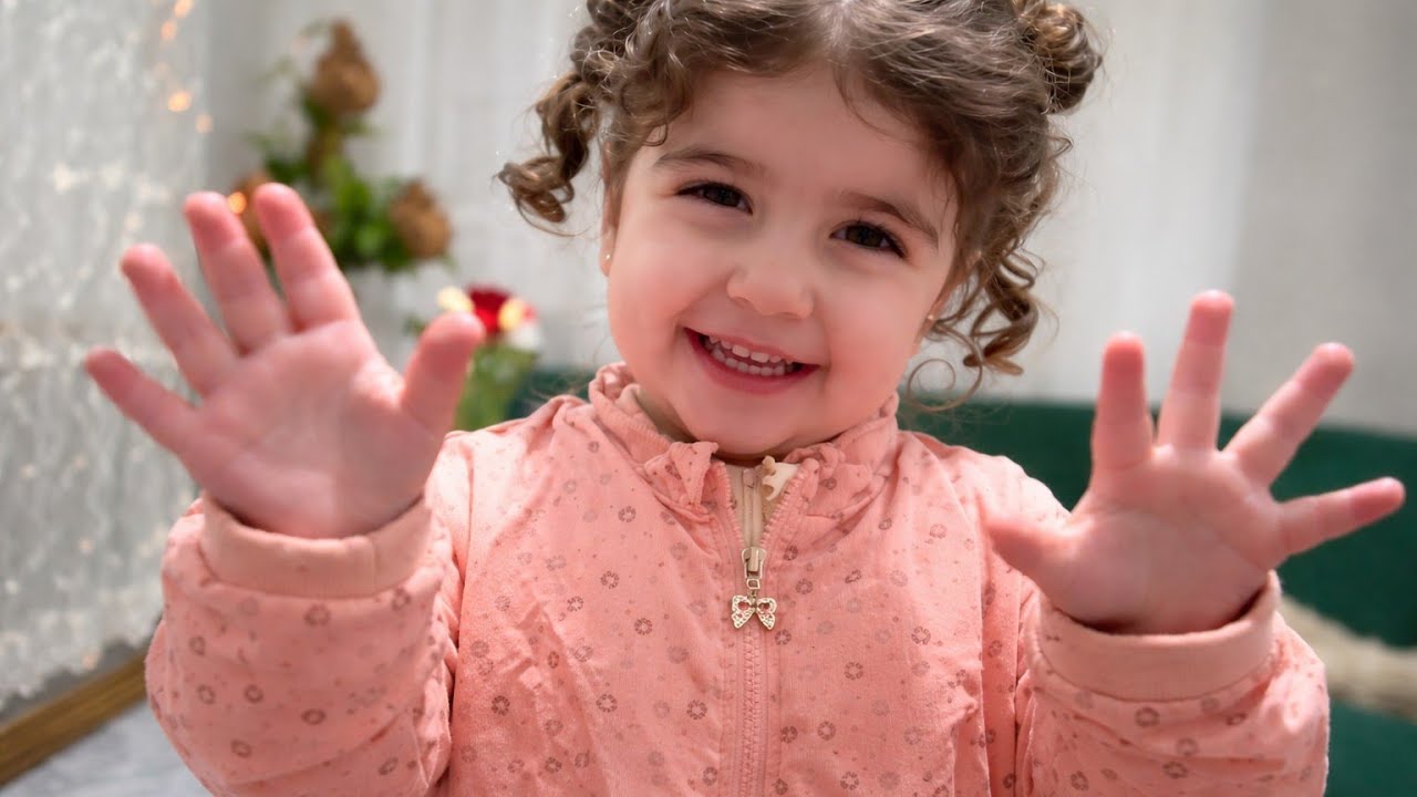 لقيت ميرا جنب الجامع🤭صارت تبكي 🥺🤦