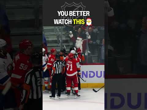 He sees you when you're scrapping 🎅💪