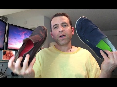 Crocs Men's Stretch Sole Loafer Review - YouTube