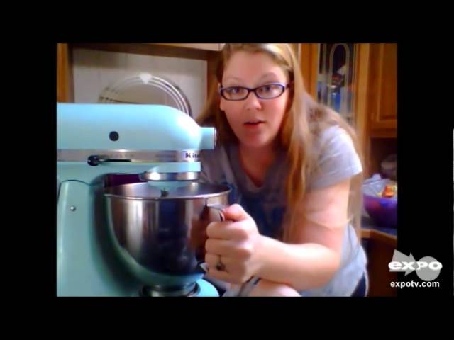 KitchenAid Artisan Series 5 Quart Tilt Head Stand Mixer with Pouring Shield  KSM150PS, Removable bowl, Aqua Sky