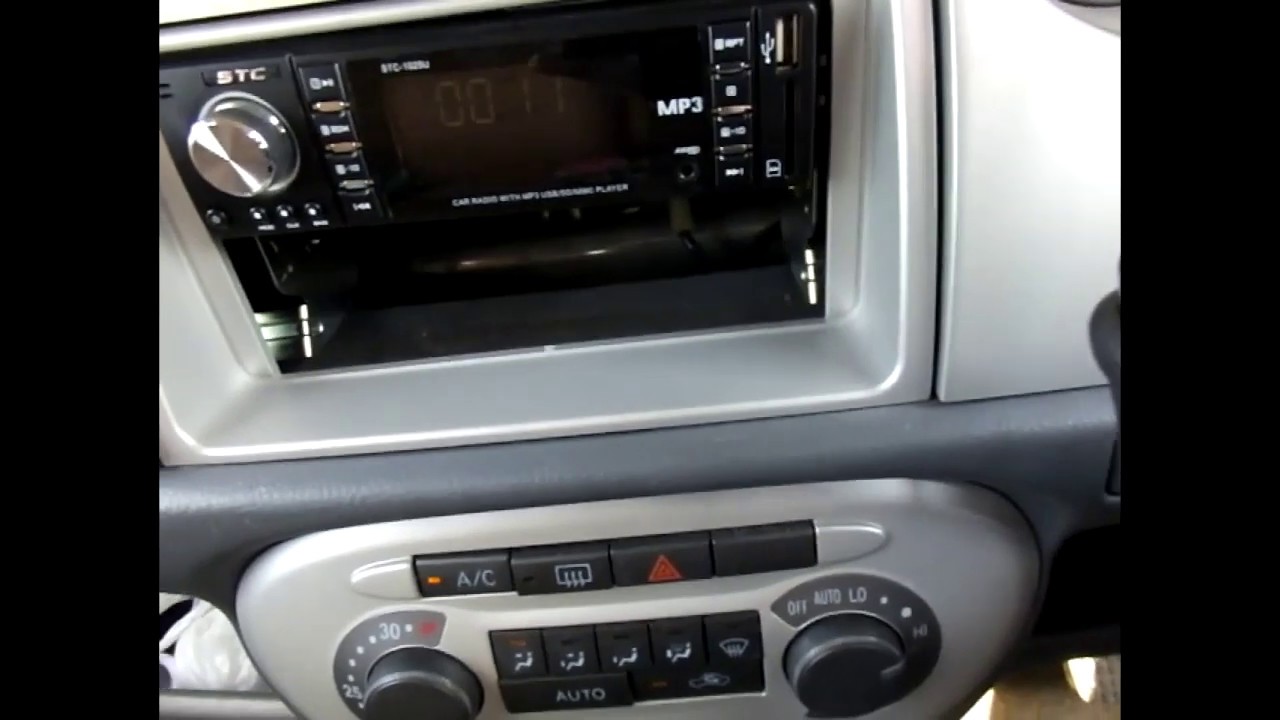 I replaced the wide-format audio in my Daihatsu Move with a 2-DIN