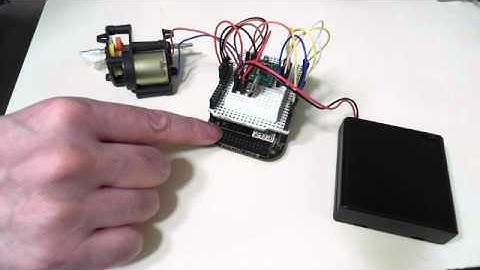 mbed FRDM-KL25ZのTouch Sensorでモーターを回してみた。